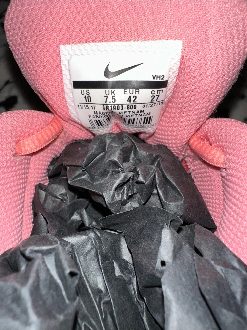 Nike Women's Pink Coral Lightweight Running Sneakers